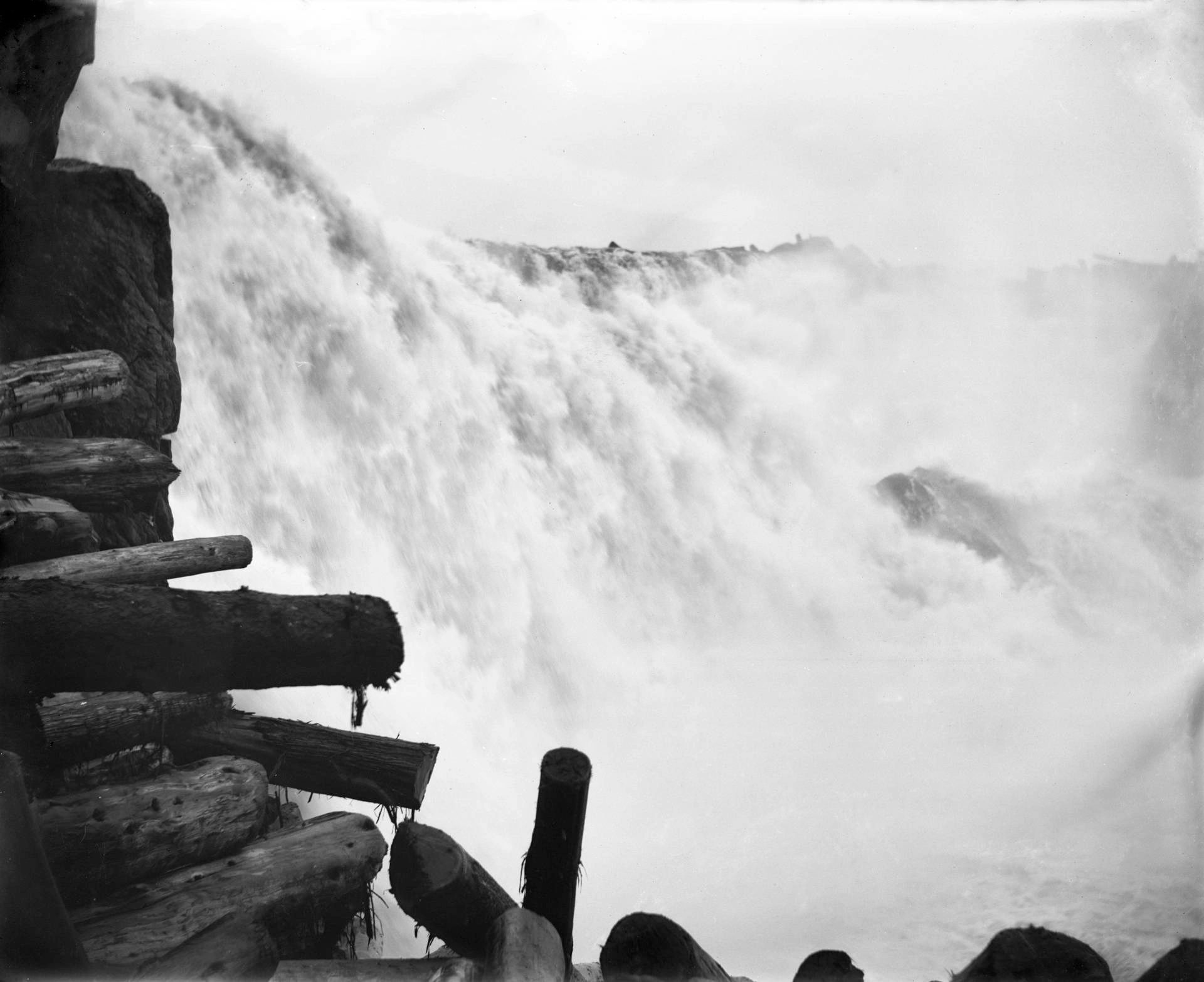 Grand Falls name in Wəlastəkwey is Chik-un-ik’-a-bik, which means “The Destroyer.” The name refers back to the story of a young woman named Malobiannah, who heroically sacrificed her life to save her people. (Provincial Archives of New Brunswick P33/124)