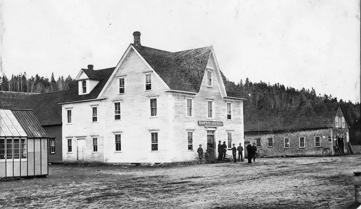 Duffy’s Hotel around the 1880s. (Provincial Archives of New Brunswick P950\37)