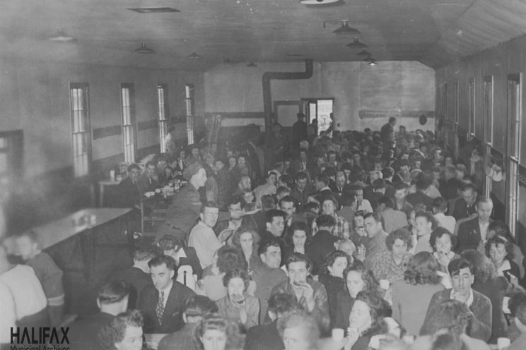 Evacuated residents sheltering in a barracks as a series of explosions rang out in Halifax.. (Halifax Municipal Archives CR6-067.10)